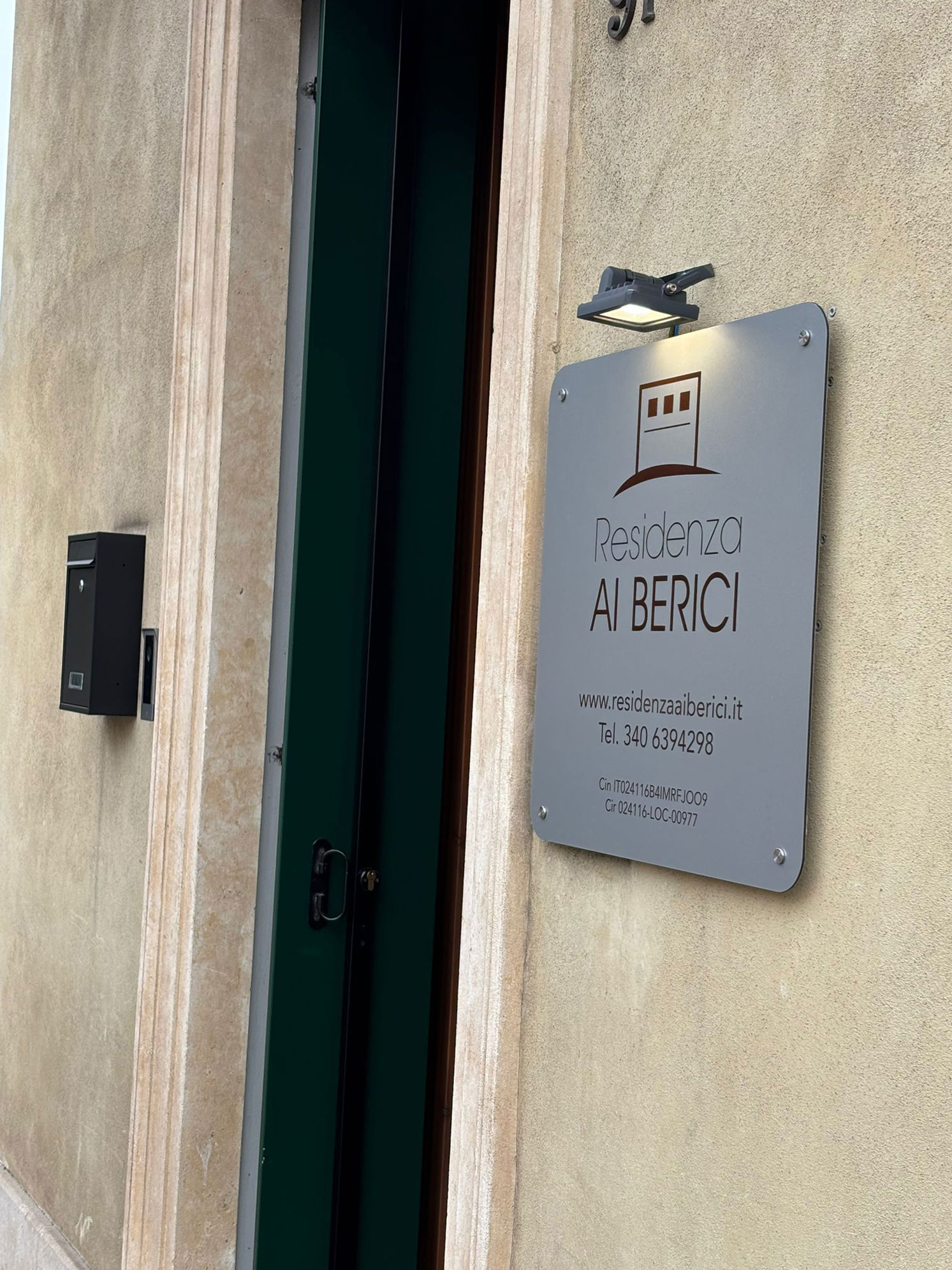 portone ingresso residenza ai berici vicenza